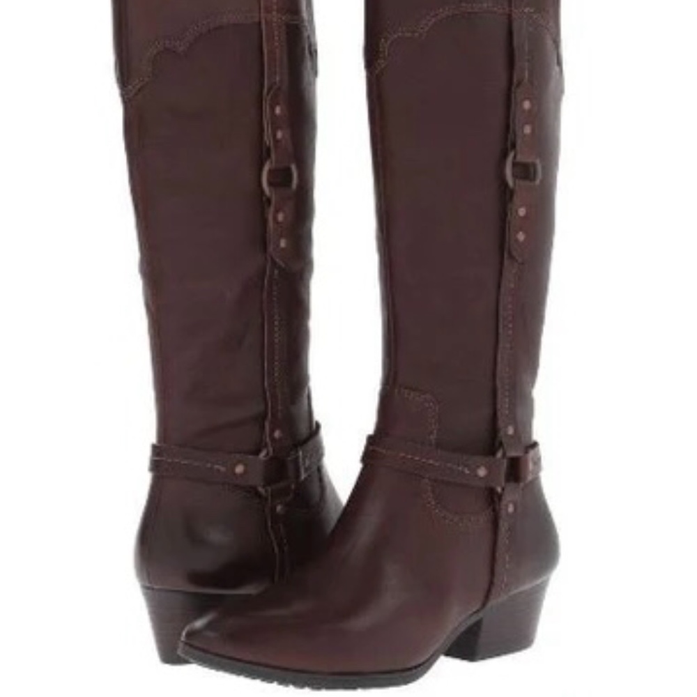 Women’s riding boots